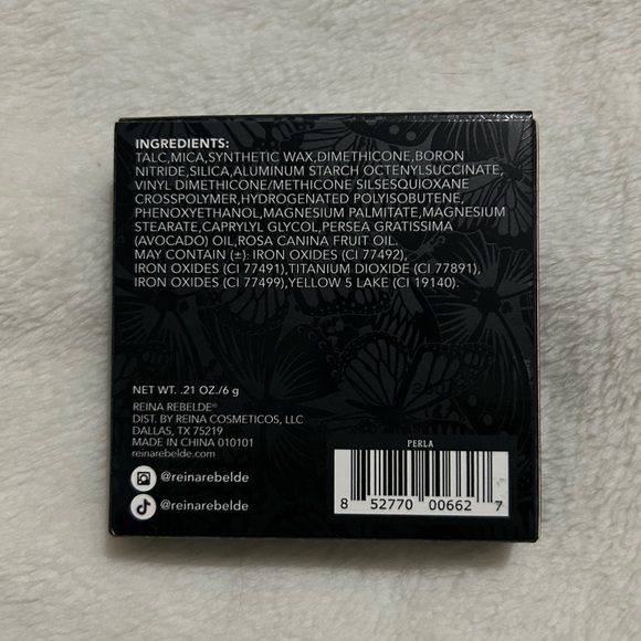Reina Rebelde On Your Face Finishing Powder- Perla - Picture 2 of 3